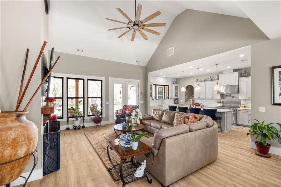 Furnished interior view inside a new home in , Jefferson (Image 6).