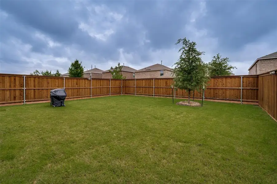 Exterior details and patio area of a home in , Little Elm (Image 3).