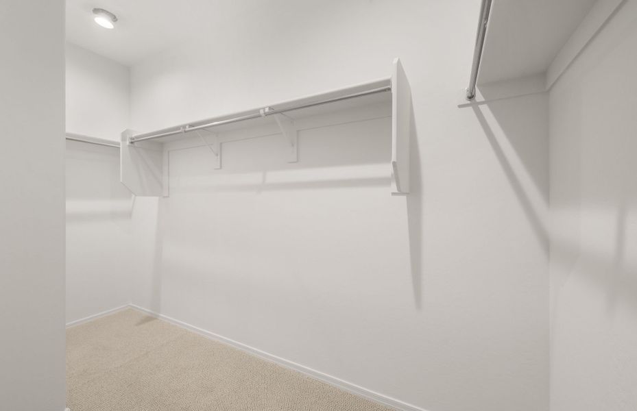 Spacious, unfurnished interior of a new home in Parkside at Anthem at Merrill Ranch, Florence (Image 22).