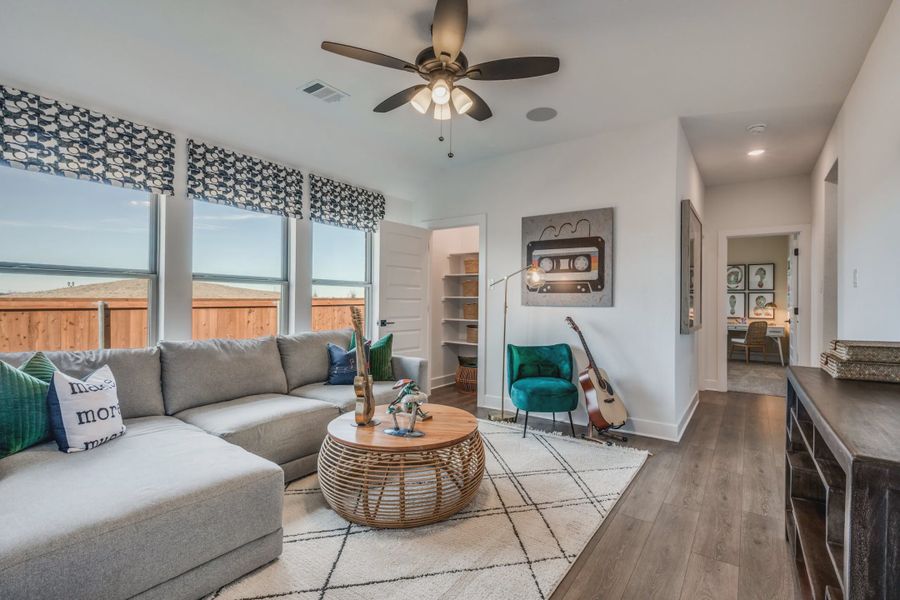 Representative furnished interior of a home built from the Princeton by Chesmar Homes in Silo Mills, Joshua (Image 7). Representative furnished interior of a home built from the Princeton by Chesmar Homes in Silo Mills, Joshua (Image 7).