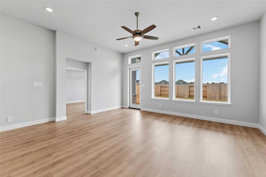 Spacious, unfurnished interior of a new home in Elyson, Katy (Image 24). Spacious, unfurnished interior of a new home in Elyson, Katy (Image 24).