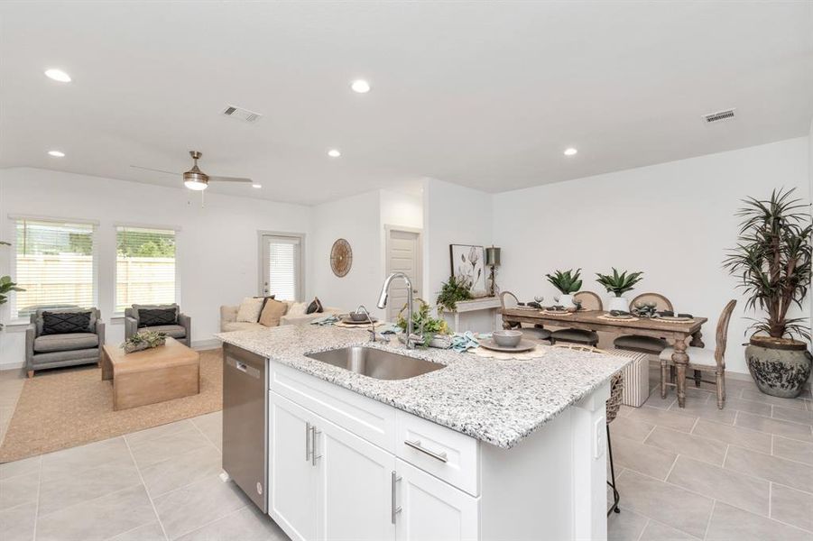 Image 11 of a home in Post Oak Pointe.