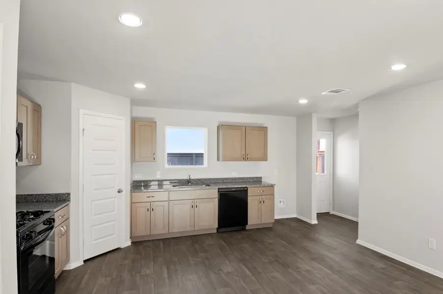 Furnished interior view inside a new home in Harvest Ridge, Elgin (Image 7).