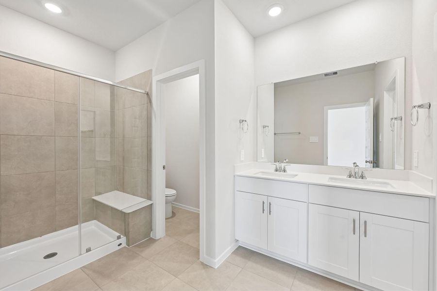 Furnished interior view inside a new home in Kemah Crossing - City Series, Kemah (Image 11).