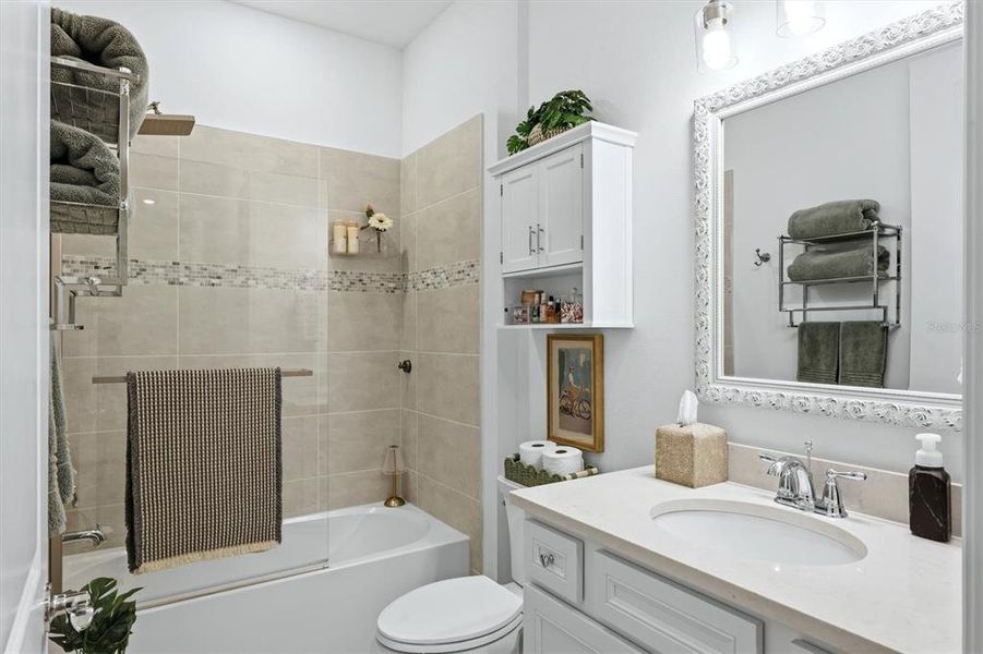 Furnished interior view inside a new home in Del Webb BayView, Parrish (Image 36). Furnished interior view inside a new home in Del Webb BayView, Parrish (Image 36).