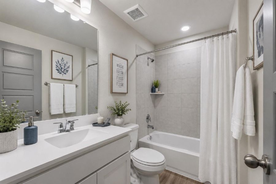 Photo uses virtual staging** Photo uses virtual staging**