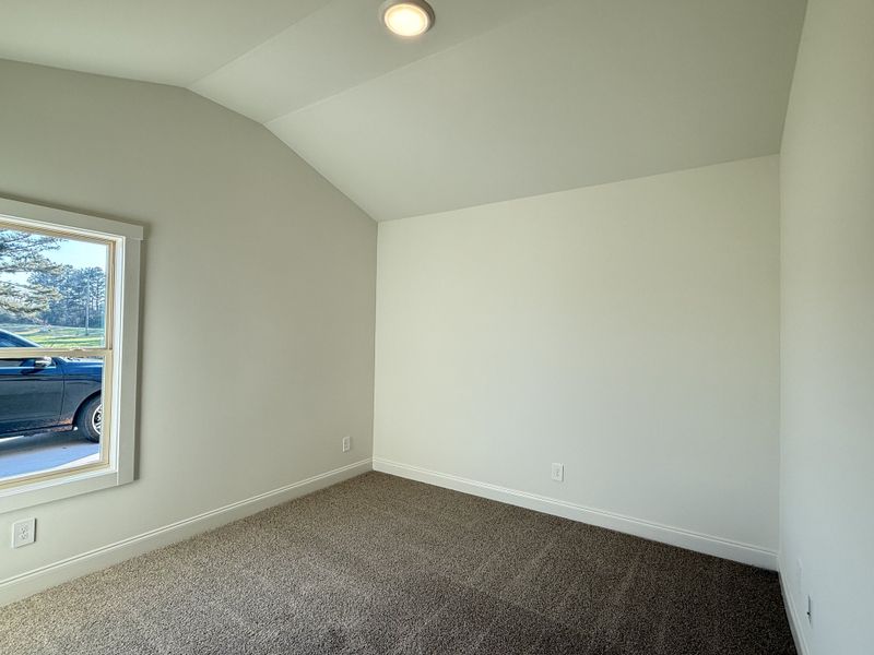 Spacious, unfurnished interior of a new home in The Reserve at Reidsboro, Williamson (Image 25).