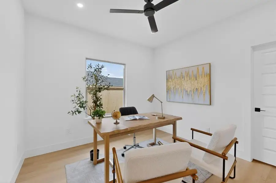 Furnished interior view inside a new home in , Dallas (Image 8).