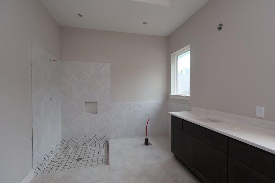 In-progress construction of a new home in The Woodlands Hills - Summit Collection, Willis, TX (Image 4).