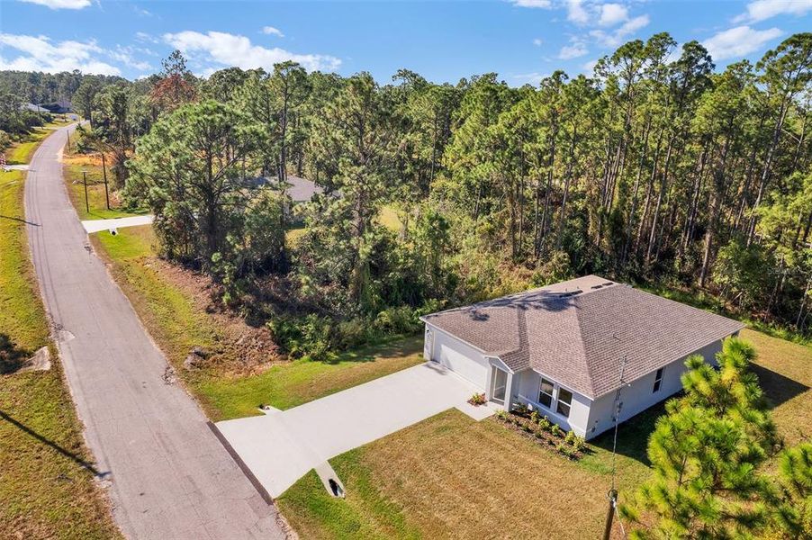 Image 14 of a home in Sun 'N Lake Classic at Sun 'N Lake. Image 14 of a home in Sun 'N Lake Classic at Sun 'N Lake.