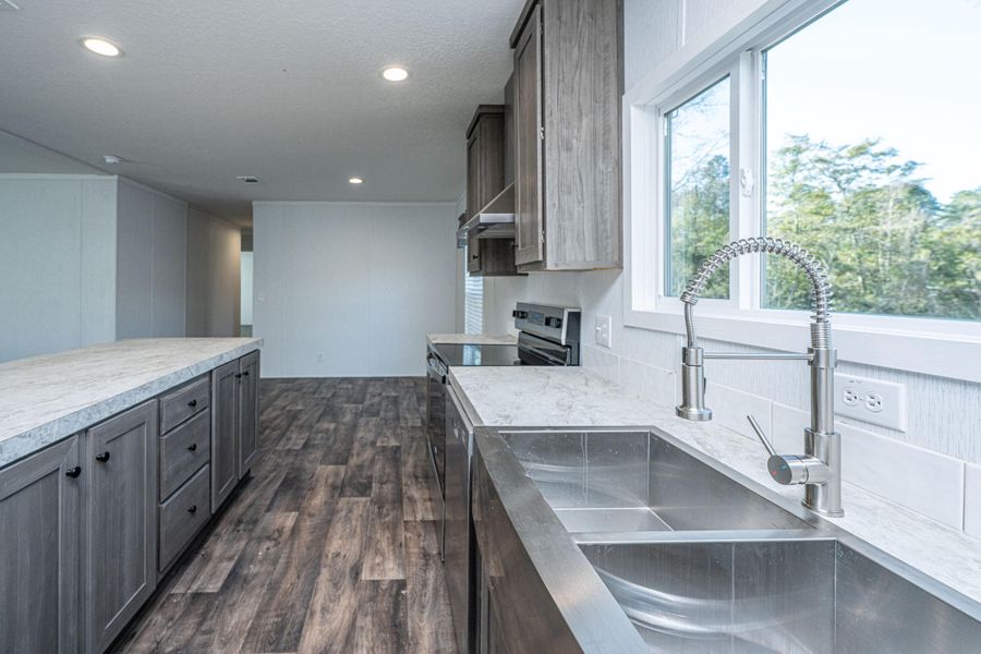 Furnished interior view inside a new home in , Pinopolis (Image 8).