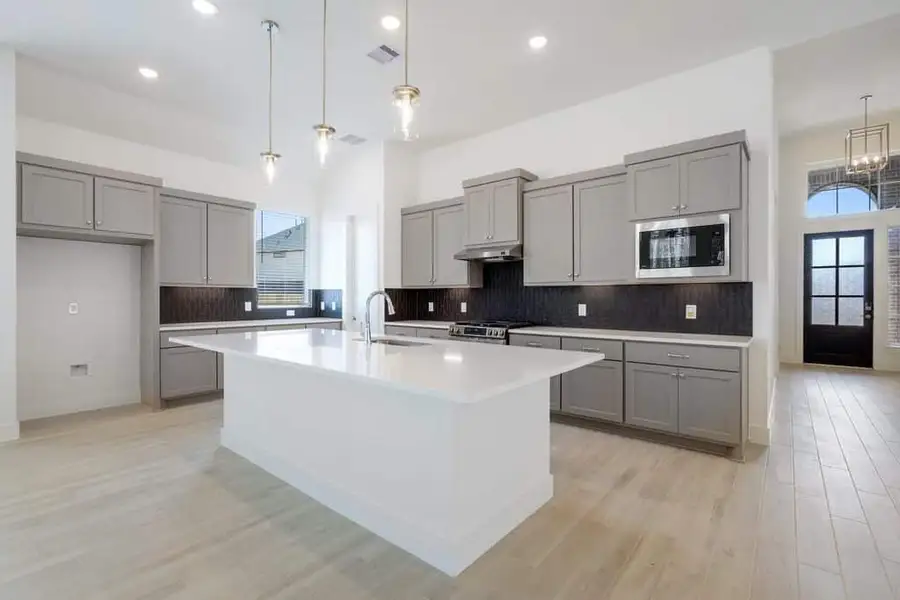 Furnished interior view inside a new home in Attwater, Waller (Image 6).
