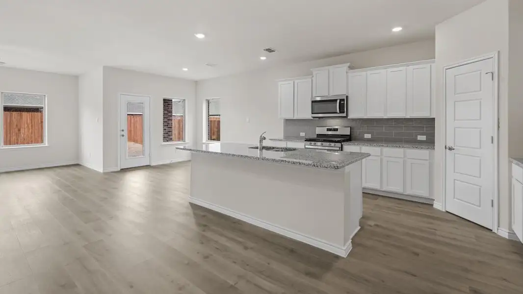 Furnished interior view inside a new home in Elevon, Lavon (Image 3).