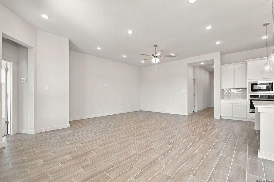 Spacious, unfurnished interior of a new home in Megan's Landing, Castroville (Image 12). Spacious, unfurnished interior of a new home in Megan's Landing, Castroville (Image 12).