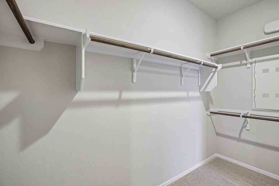 Spacious, unfurnished interior of a new home in Edgebrooke, Pflugerville (Image 20).