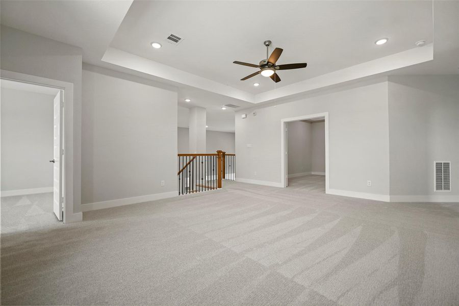 Spacious, unfurnished interior of a new home in Bridgeland 80′, Cypress (Image 20). Spacious, unfurnished interior of a new home in Bridgeland 80′, Cypress (Image 20).