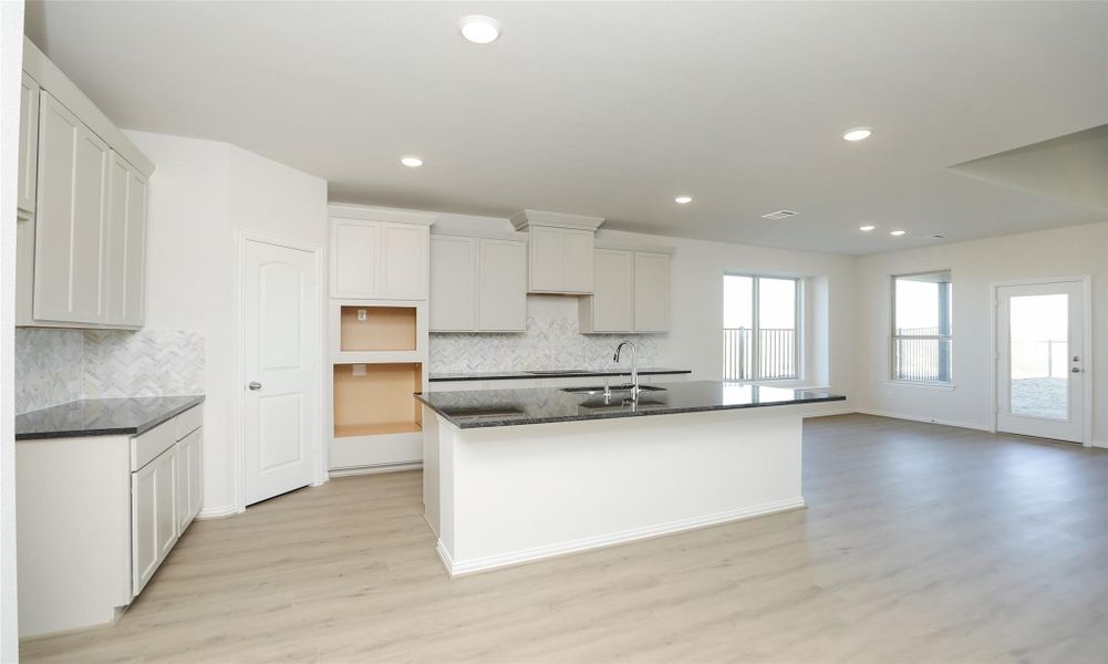 Image 5 of a home in River Ranch.