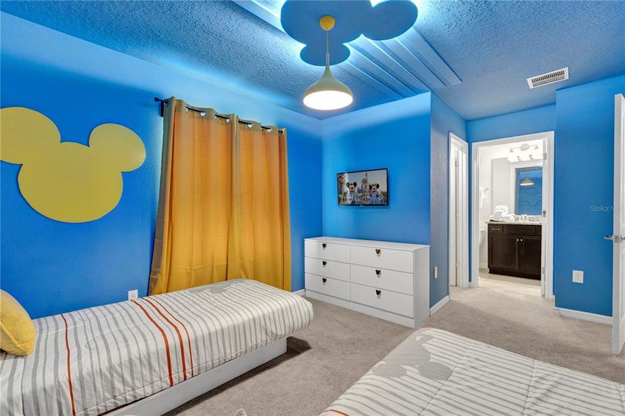 Furnished interior view inside a new home in , Davenport (Image 21).