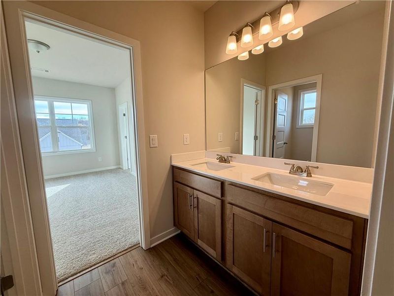 Furnished interior view inside a new home in Ponderosa Farms Manor, Gainesville (Image 7).