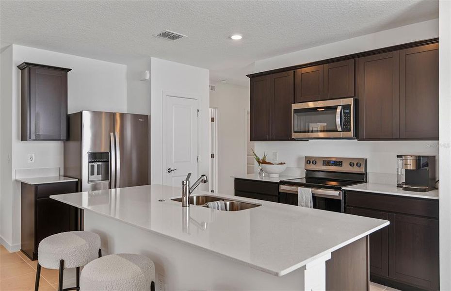 Furnished interior view inside a new home in Hawthorne Ranch, Lakeland (Image 10).