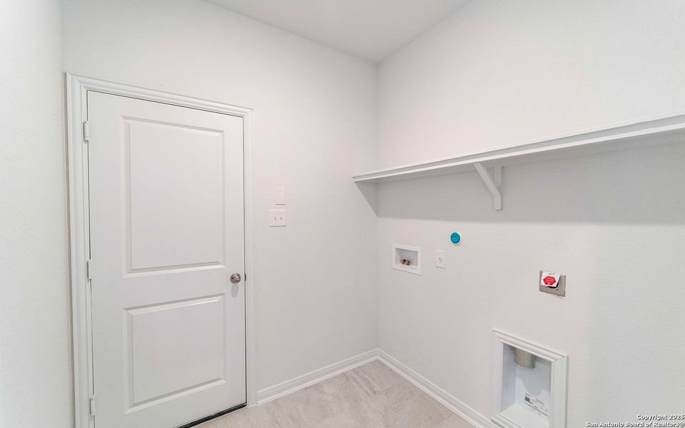 Image 21 of a home in Red Hawk Landing.