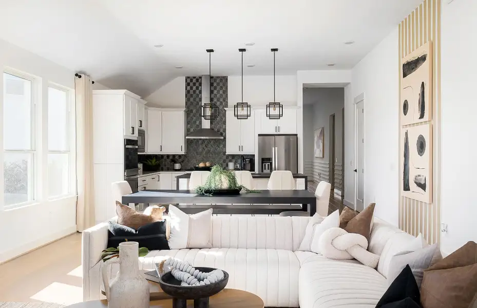 MODEL HOME images may NOT be consistent with the finished product.
