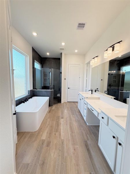 Furnished interior view inside a new home in Briarley, Montgomery (Image 18).