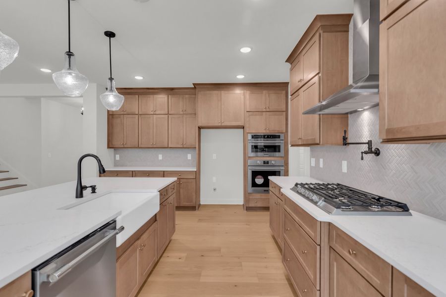 Representative furnished interior of a home built from the The Hampton by RobuckHomes in Stonehenge, Raleigh (Image 65).