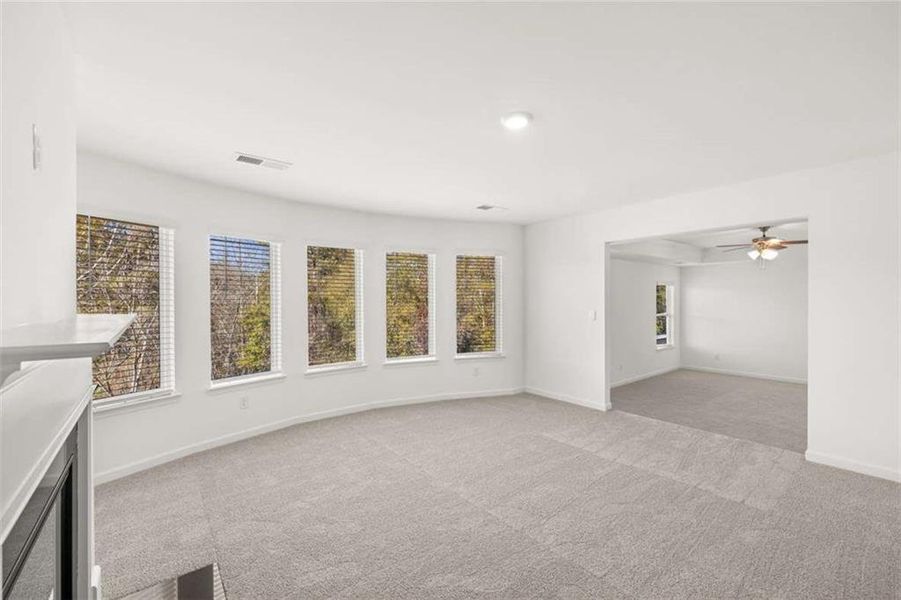 Spacious, unfurnished interior of a new home in Water Oak Estates, Lawrenceville (Image 22).