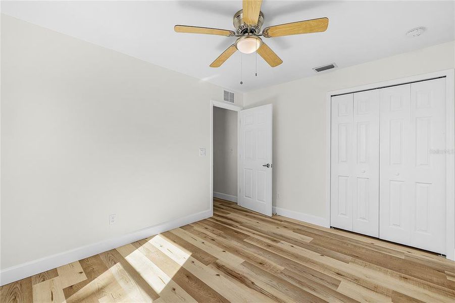 Spacious, unfurnished interior of a new home in , Punta Gorda (Image 31).