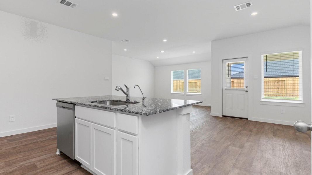 *Images and 3D tour are for illustration only and options may vary from home as built.