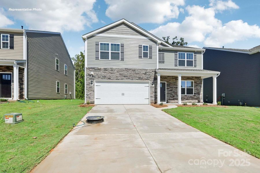 Exterior details and patio area of a home in Cramer Estates, Gastonia (Image 1).