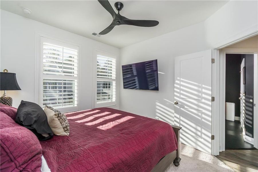 Furnished interior view inside a new home in Evanshire Single Family, Duluth (Image 24).