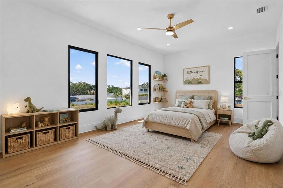 Furnished interior view inside a new home in , Tampa (Image 39). Furnished interior view inside a new home in , Tampa (Image 39).