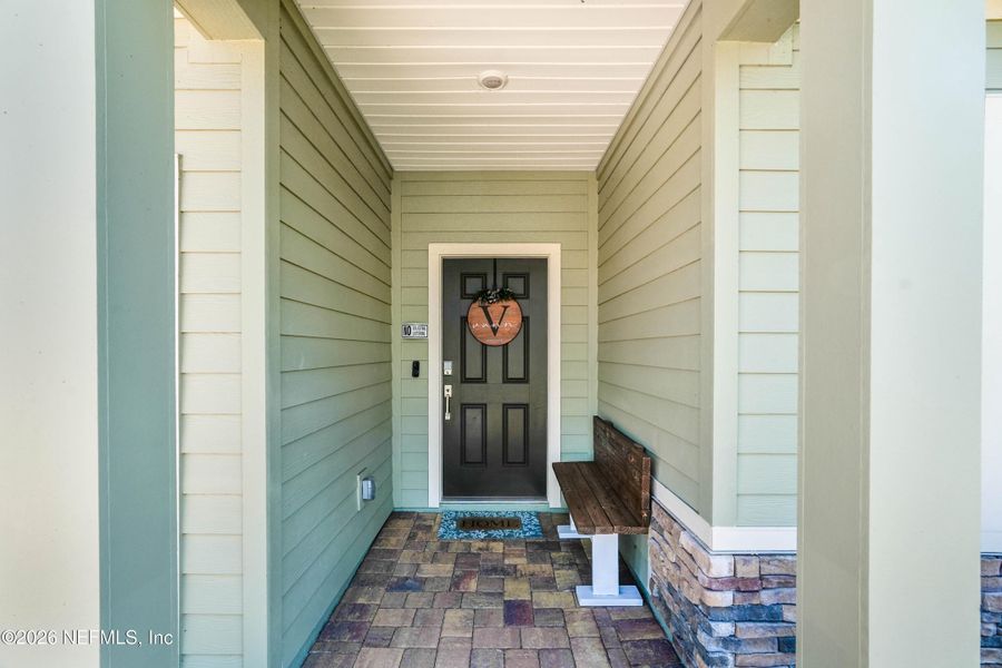 Exterior details and patio area of a home in Granary Park, Green Cove Springs (Image 3).