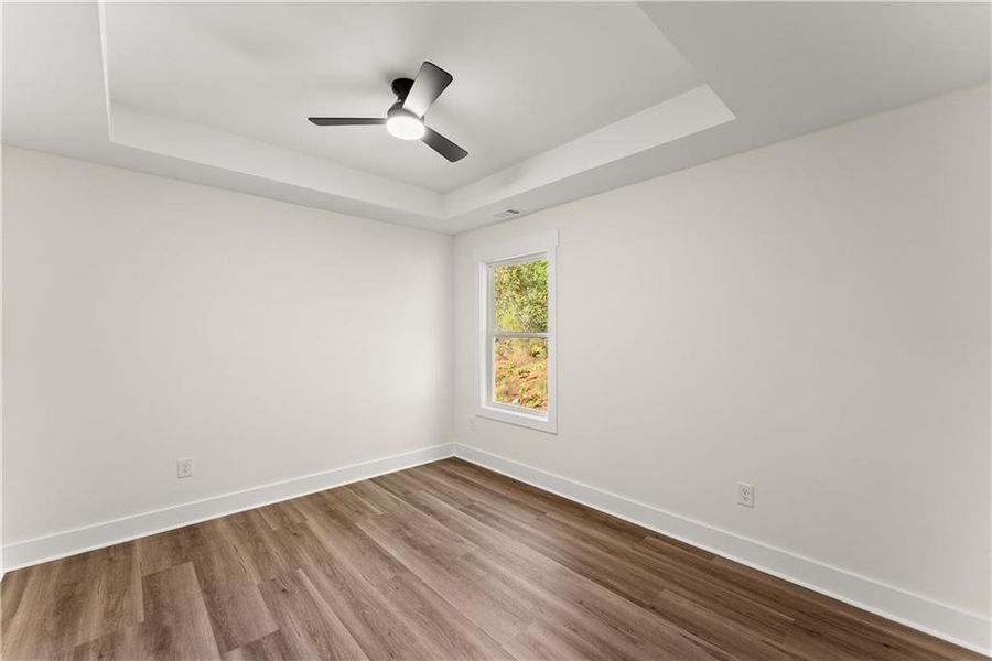 Spacious, unfurnished interior of a new home in , Gainesville (Image 32).