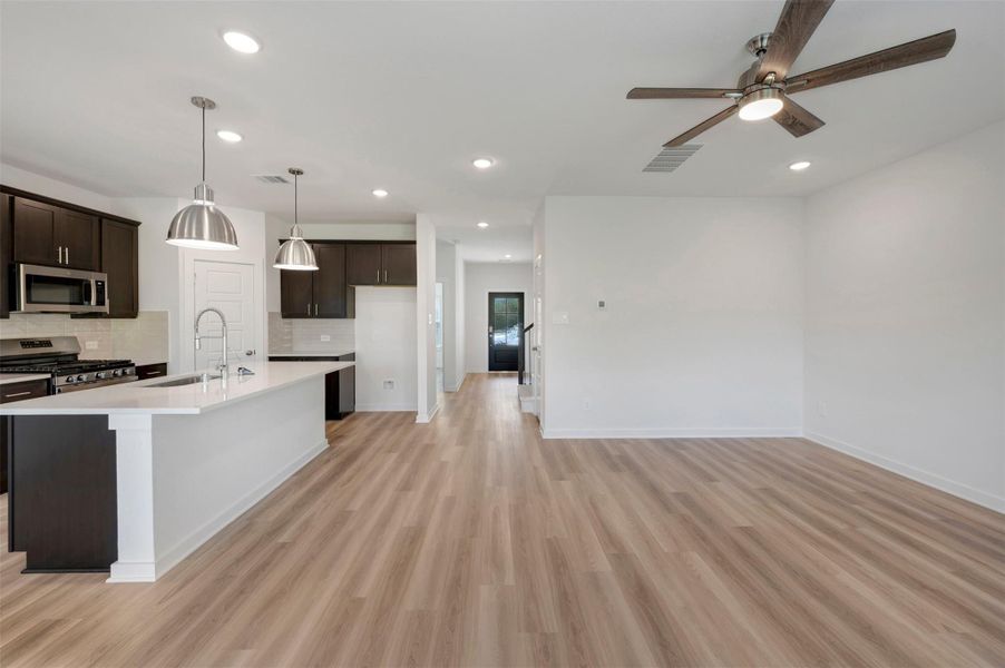 Image 42 of a home in Moran Ranch.