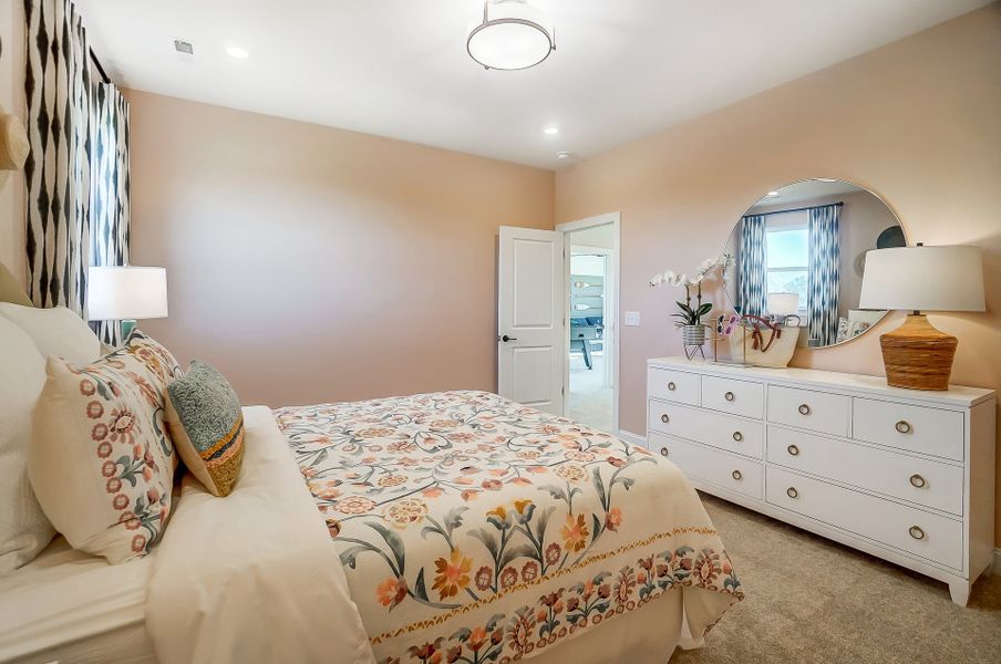 Representative furnished interior of a home built from the Lexington II by Caruso Homes in Rolling Meadows, Mooresville (Image 57).