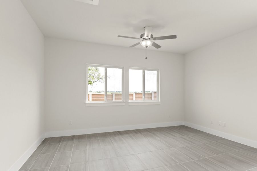 Spacious, unfurnished interior of a new home in Saddle Creek Twinhomes, Georgetown (Image 23).