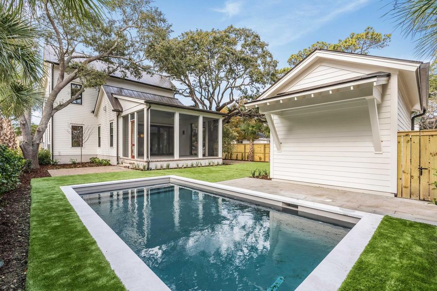 Exterior details and patio area of a home in , Mount Pleasant (Image 35).