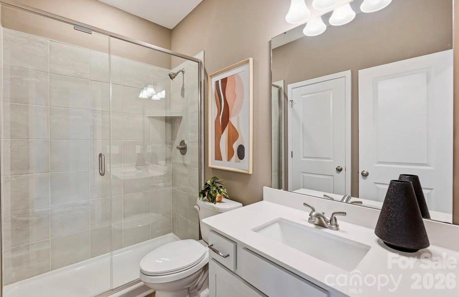 Furnished interior view inside a new home in Clairmont, Charlotte (Image 10). Furnished interior view inside a new home in Clairmont, Charlotte (Image 10).