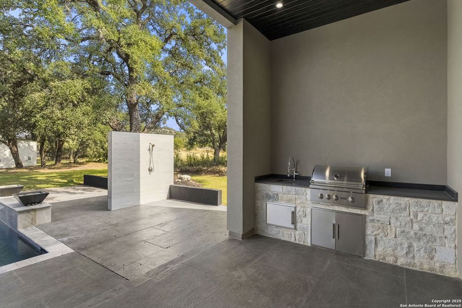 Image 32 of a home in . Image 32 of a home in .