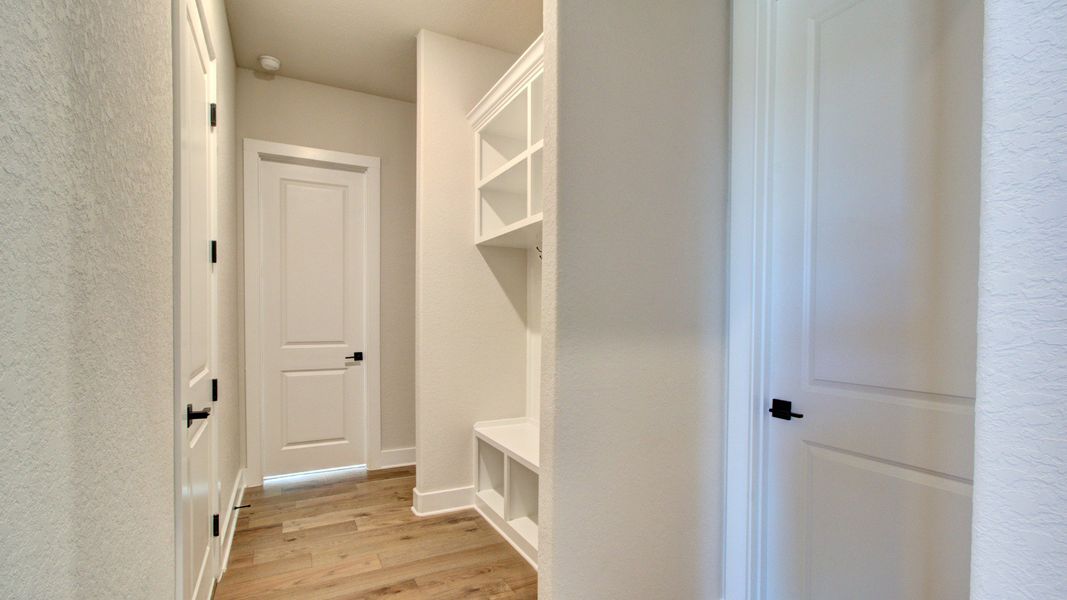 Furnished interior view inside a new home in Verandas at the Rim, San Antonio (Image 8). Furnished interior view inside a new home in Verandas at the Rim, San Antonio (Image 8).