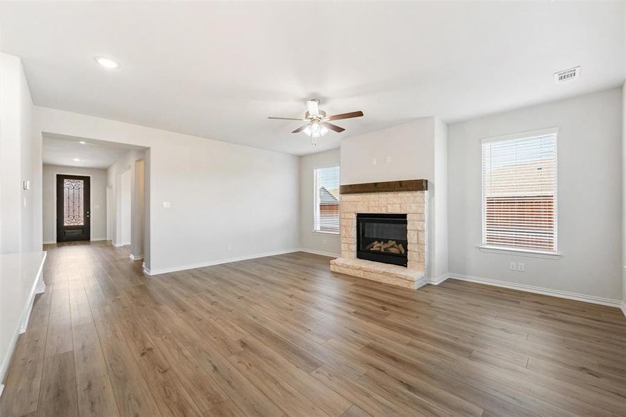 Spacious, unfurnished interior of a new home in Northstar, Haslet (Image 28).