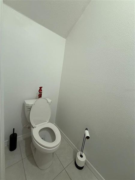 Furnished interior view inside a new home in , Zephyrhills (Image 11).