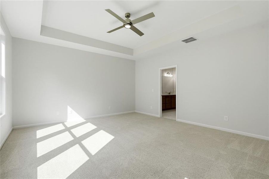 Spacious, unfurnished interior of a new home in , Demorest (Image 27).