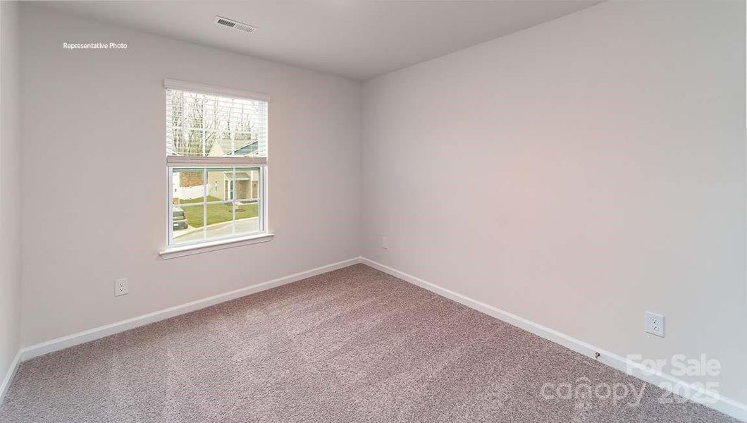 Spacious, unfurnished interior of a new home in Clark Creek Landing, Lincolnton (Image 14).