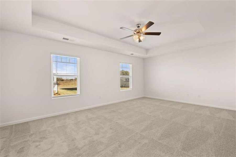 Spacious, unfurnished interior of a new home in Jackson Landing, Jefferson (Image 49).