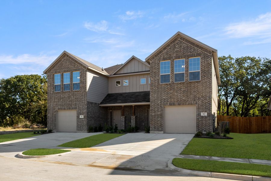 Front exterior of a new home in Eagle Cove, Denton, TX, highlighting curb appeal (Image 2).