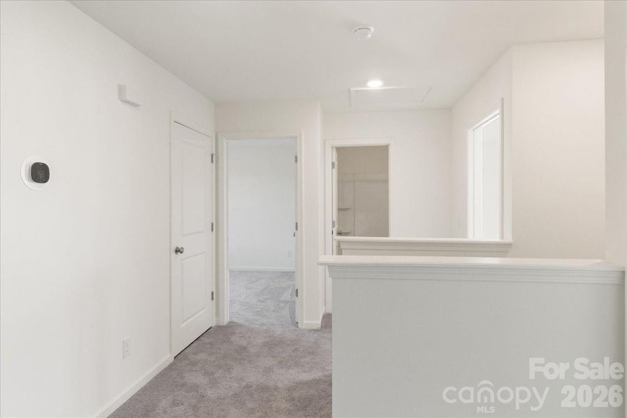 Spacious, unfurnished interior of a new home in Frey Creek, Spartanburg (Image 15).